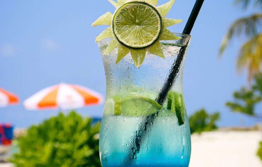 Book Your Winter Paradise in Maldives Now!